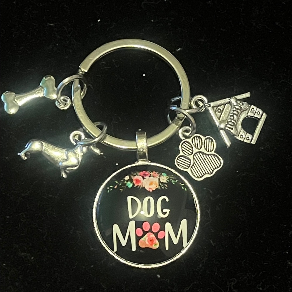 Dog Mom Keychain Pendant with Pink Paw Accent - Unbranded